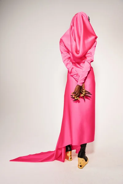Look 12